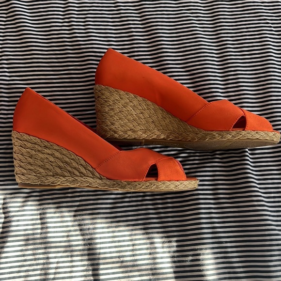 8.5 Chap wedges - Picture 2 of 5